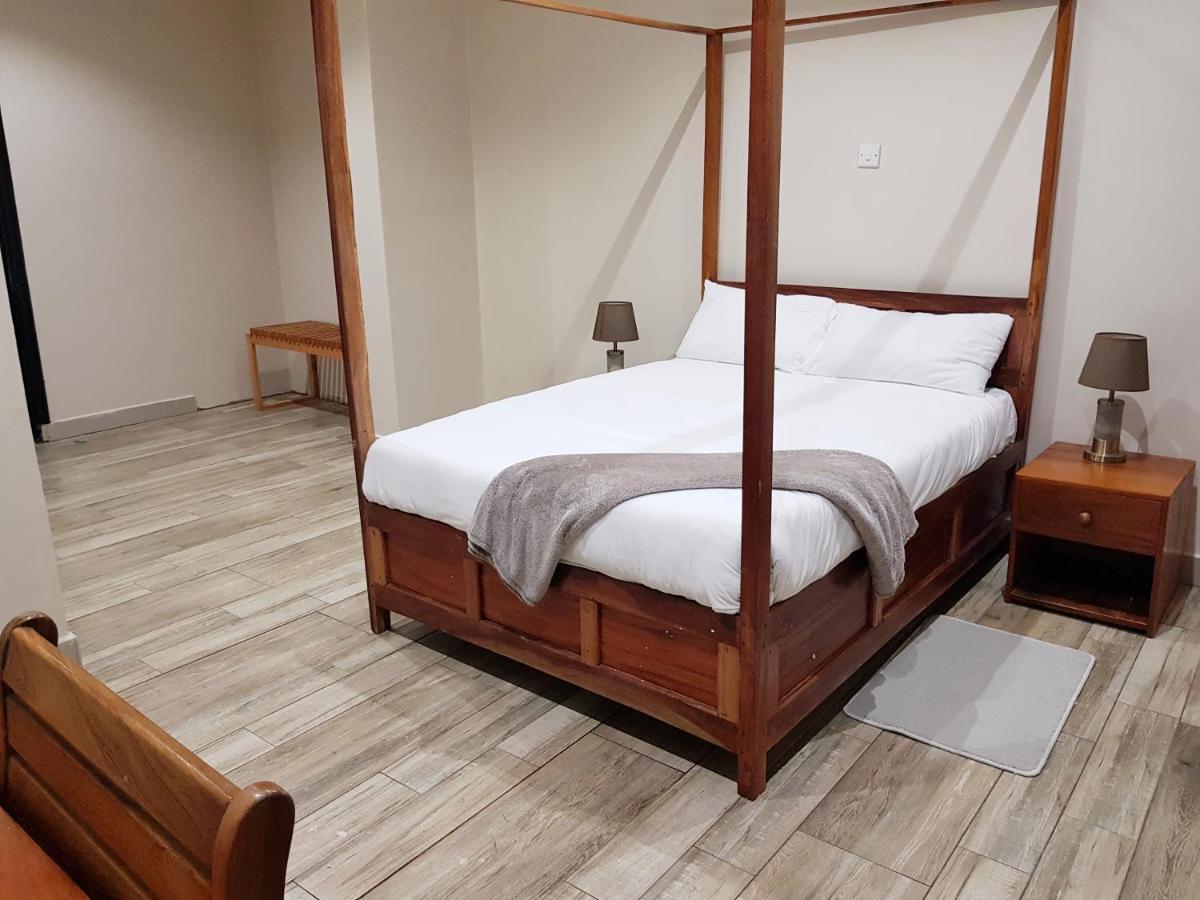Chinyonga Guesthouse Limbe Buitenkant foto