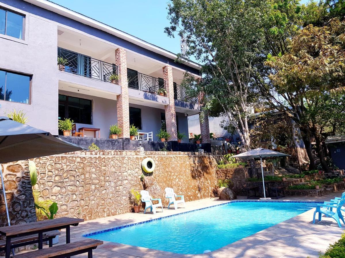Chinyonga Guesthouse Limbe Buitenkant foto