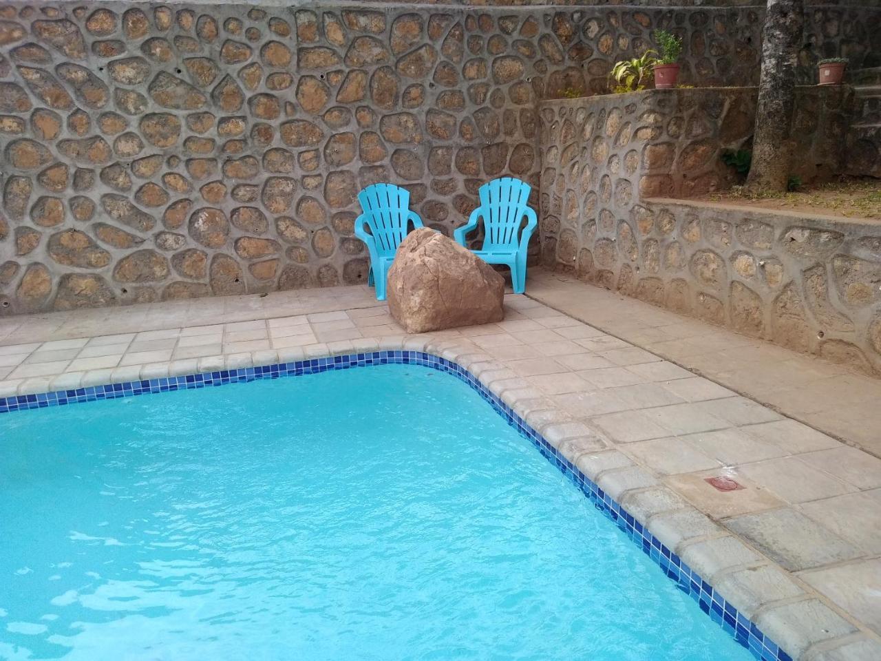 Chinyonga Guesthouse Limbe Buitenkant foto